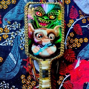 Hellofa Handmade’s Collectible Gremlins Salon grade hairbrush
